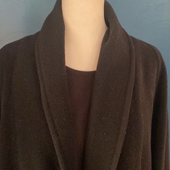 Anne Klein II Black Fringed Wool Cape - Picture 1 of 10